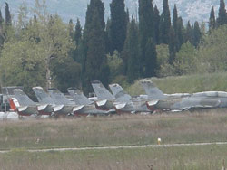 Черногория передала Сербии военные самолеты